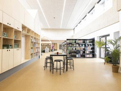 Solbjerg Bibliotek - set indefra.