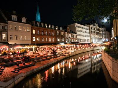 aarhus å om aftenen