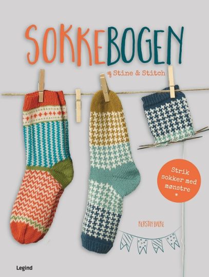 | Sokkebogen : strik sokker med mønstre AarhusBibliotekerne
